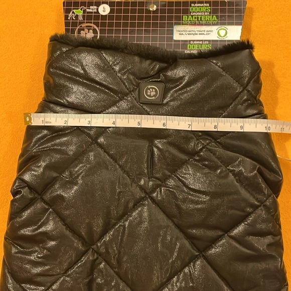 Silver Paw dog puff coat / jacket / apparel faux leather faux fur. Black. Size L - Picture 11 of 12